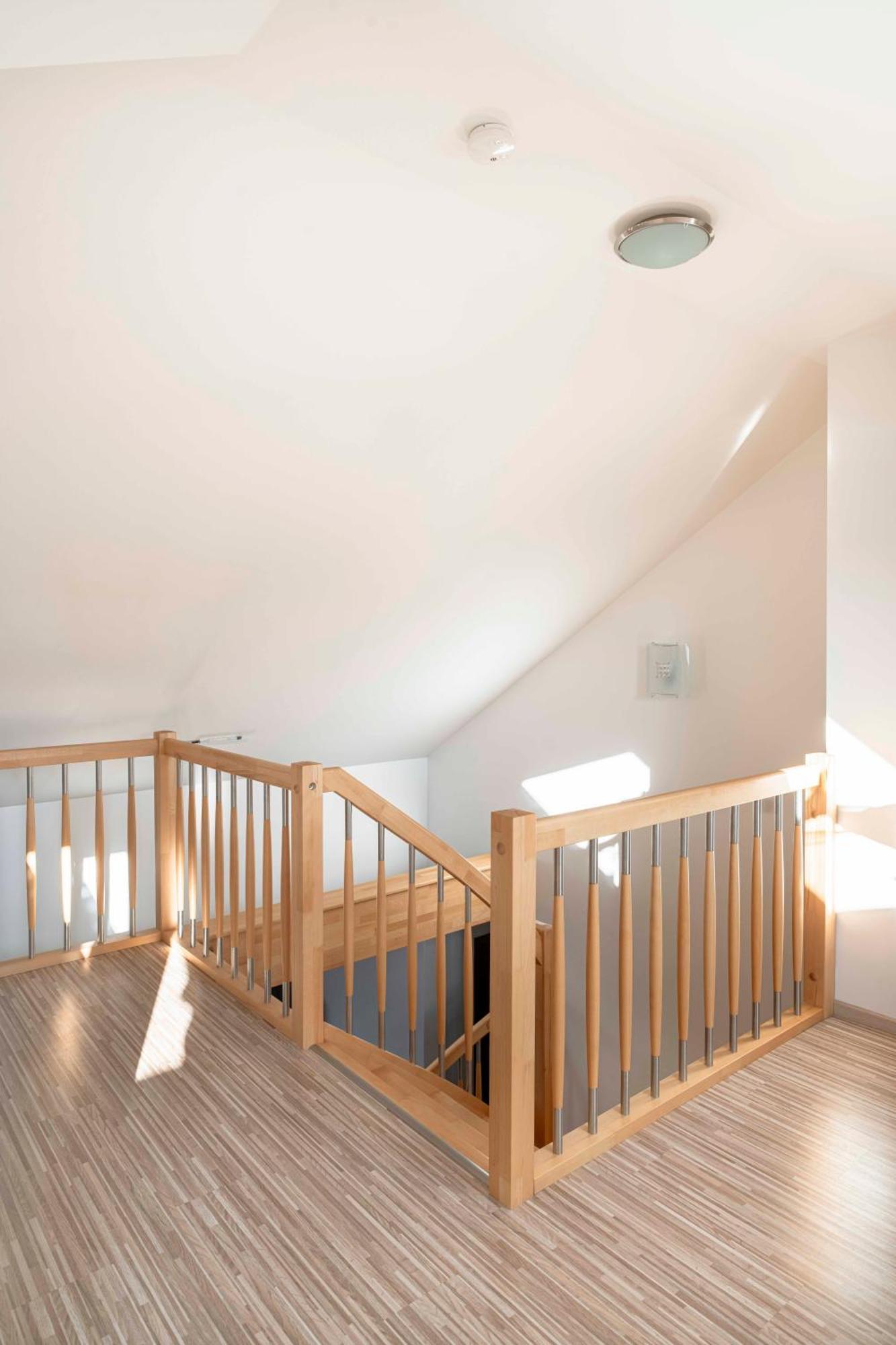 150m² 4br Duplex Near Metro & Center Praga