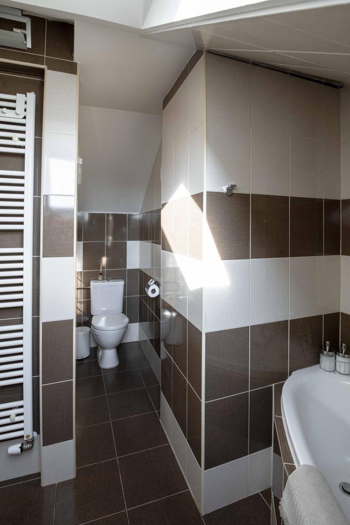 Appartamento 150m² 4br Duplex Near Metro & Center Praga